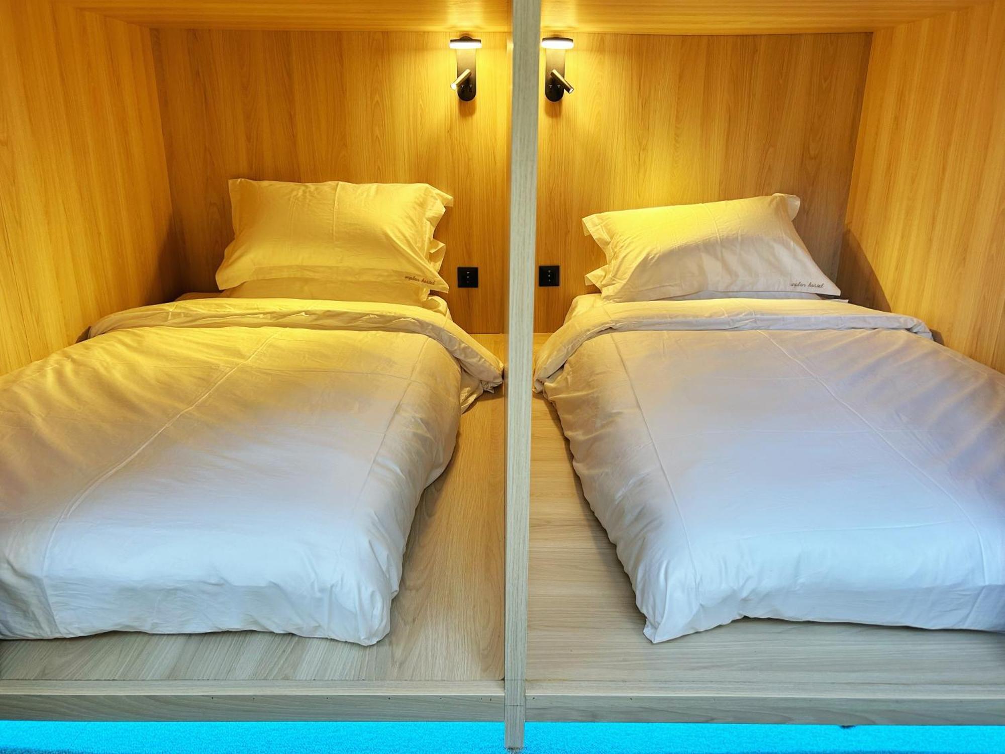 Unplan Hostel Madrid Dış mekan fotoğraf
