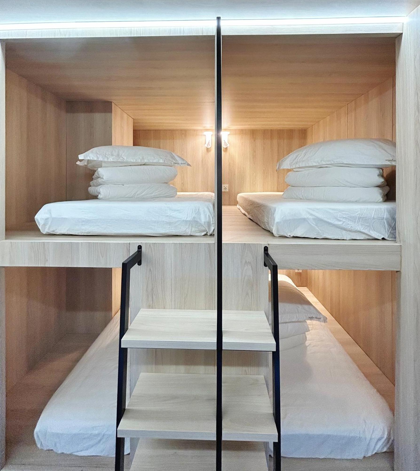 Unplan Hostel Madrid Dış mekan fotoğraf