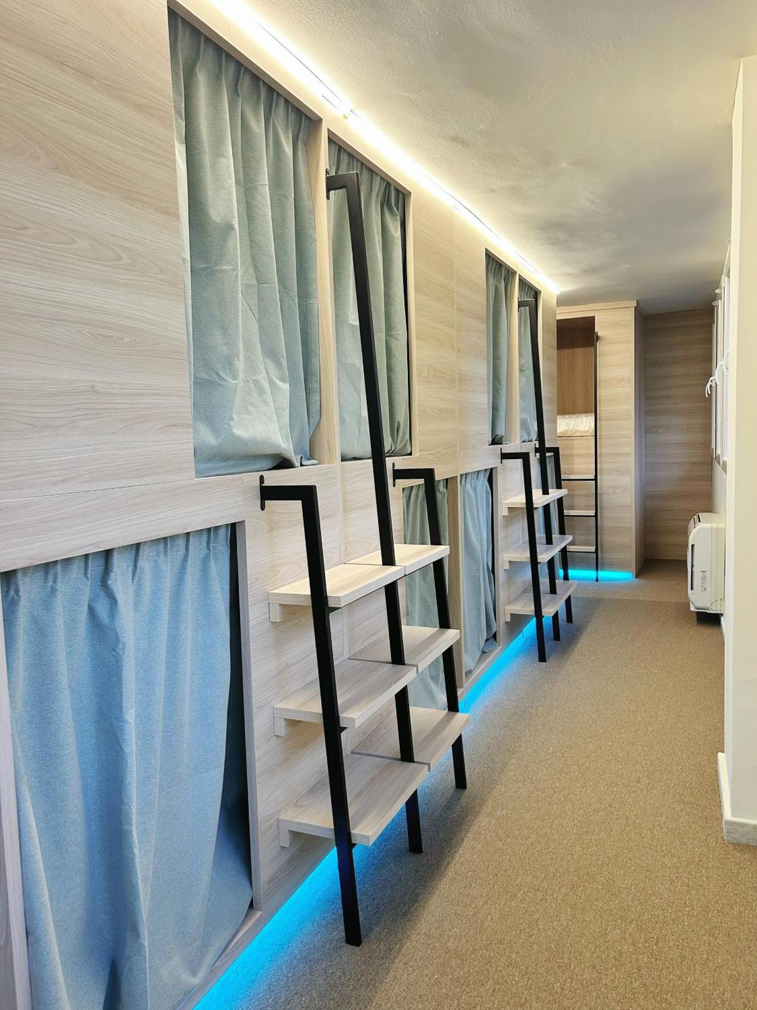 Unplan Hostel Madrid Dış mekan fotoğraf