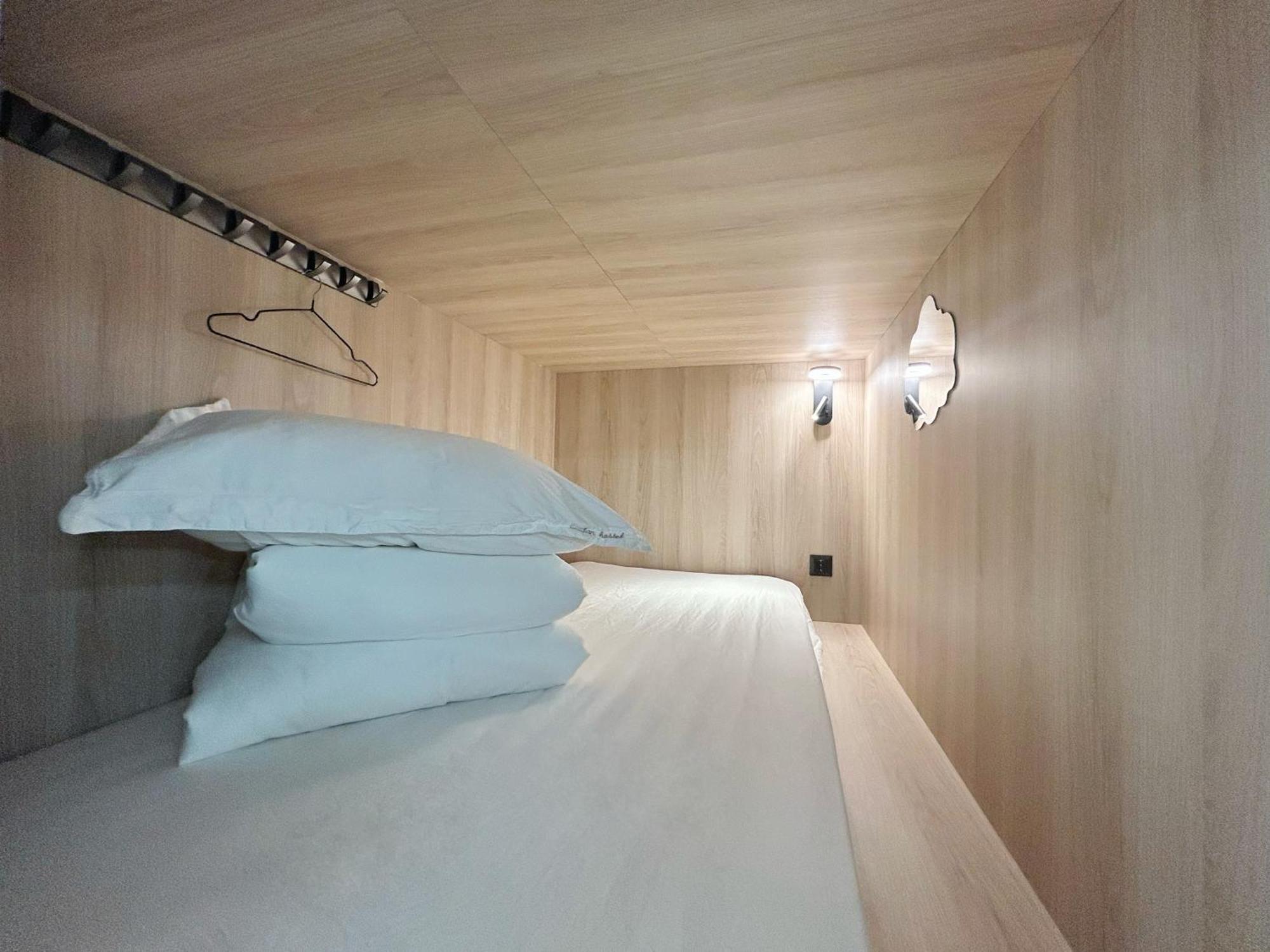 Unplan Hostel Madrid Dış mekan fotoğraf