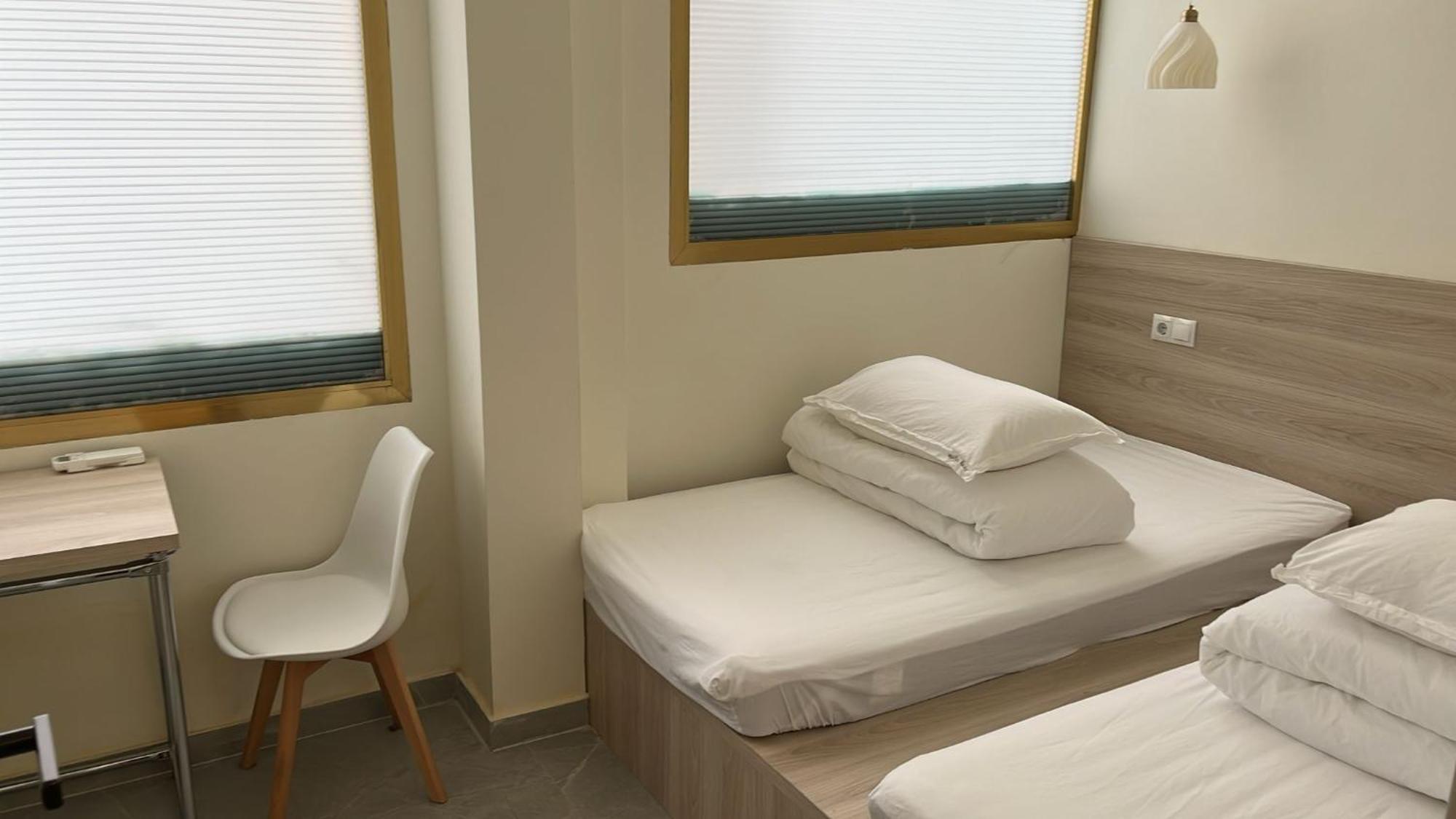Unplan Hostel Madrid Dış mekan fotoğraf